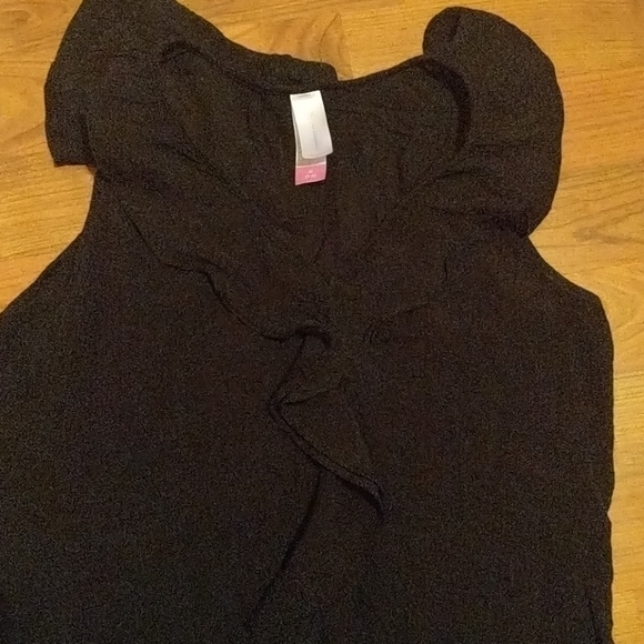 Shirt - Picture 2 of 3